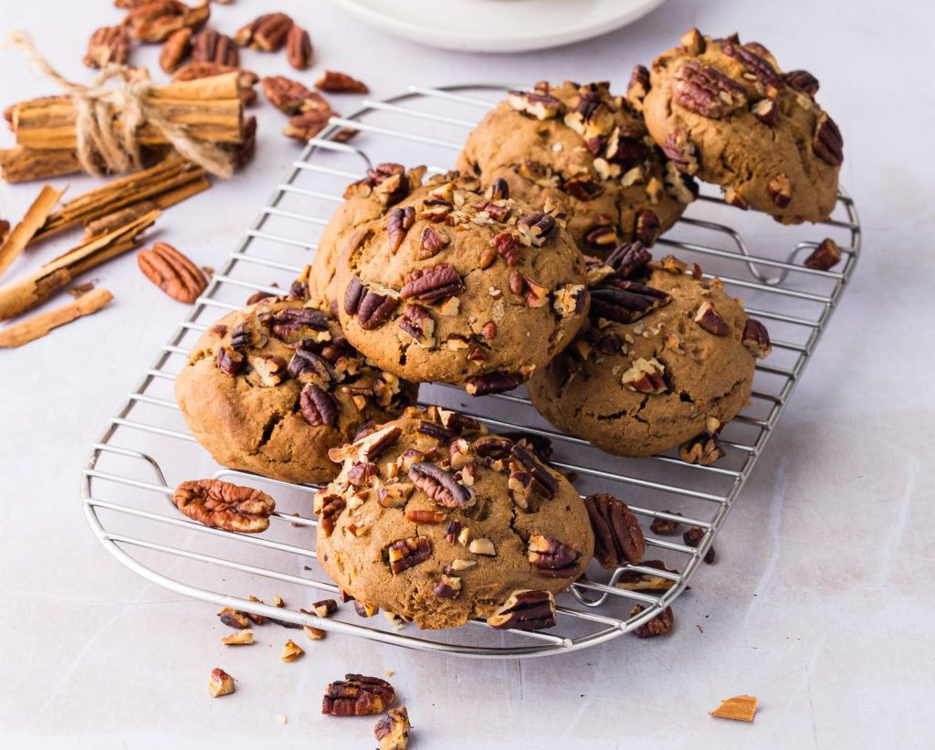 K Pecan Ginger Cookies Makes 10