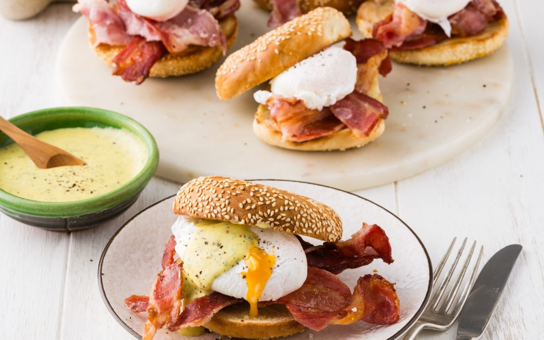 Eggs Benedict Bagels